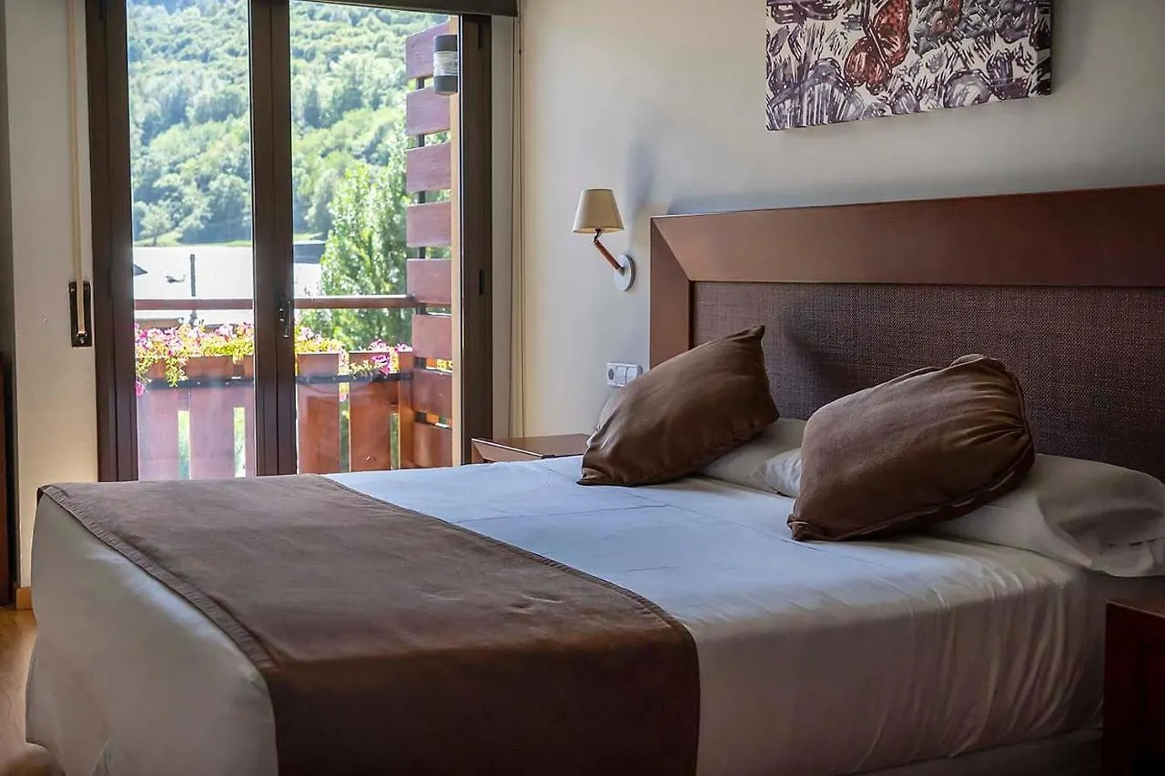 ***  Hotel Roca Blanca Espot Spanien